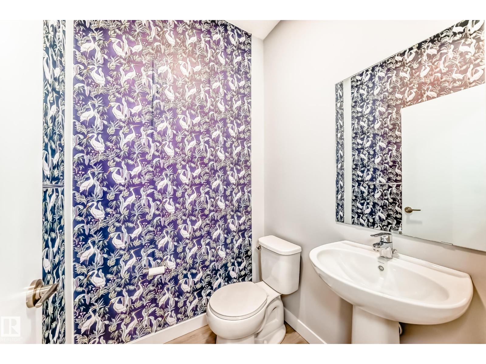 #30 50 EBONY BV, Sherwood Park