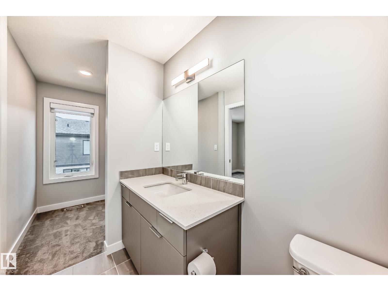 #30 50 EBONY BV, Sherwood Park