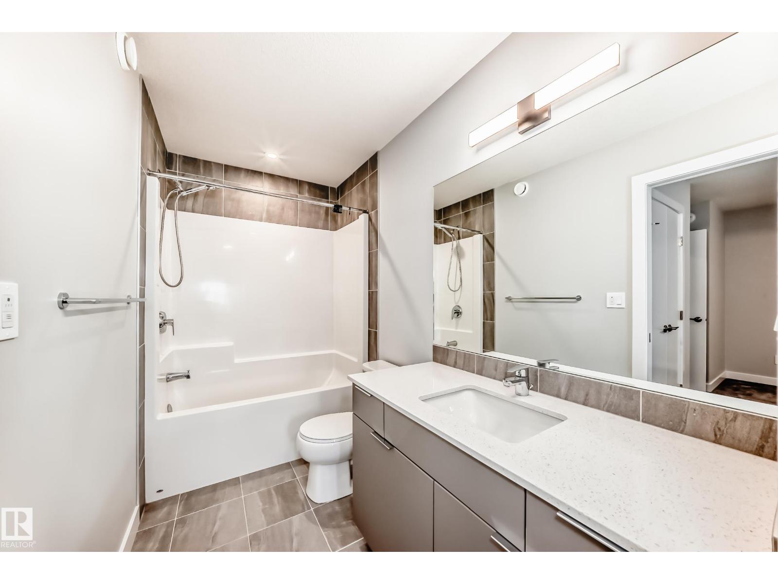 #30 50 EBONY BV, Sherwood Park