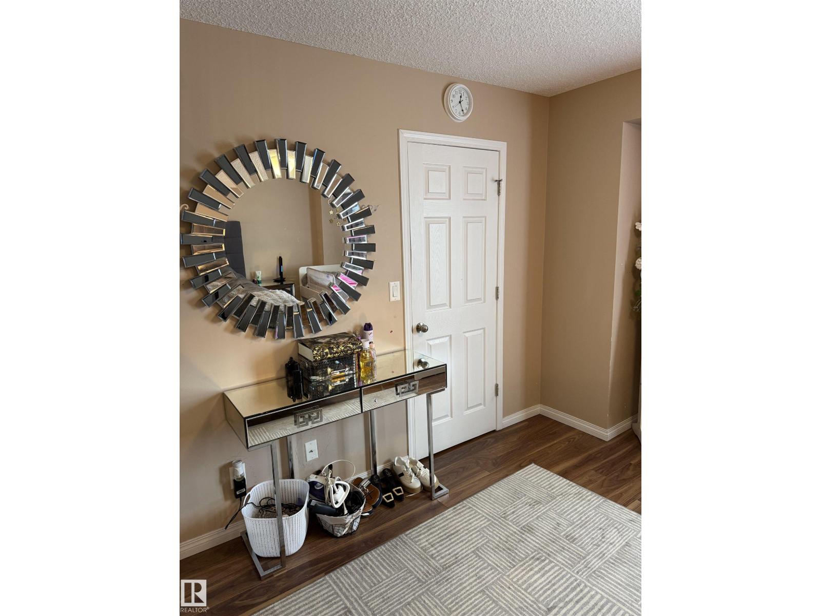 #11 15128 22 ST NW - 5