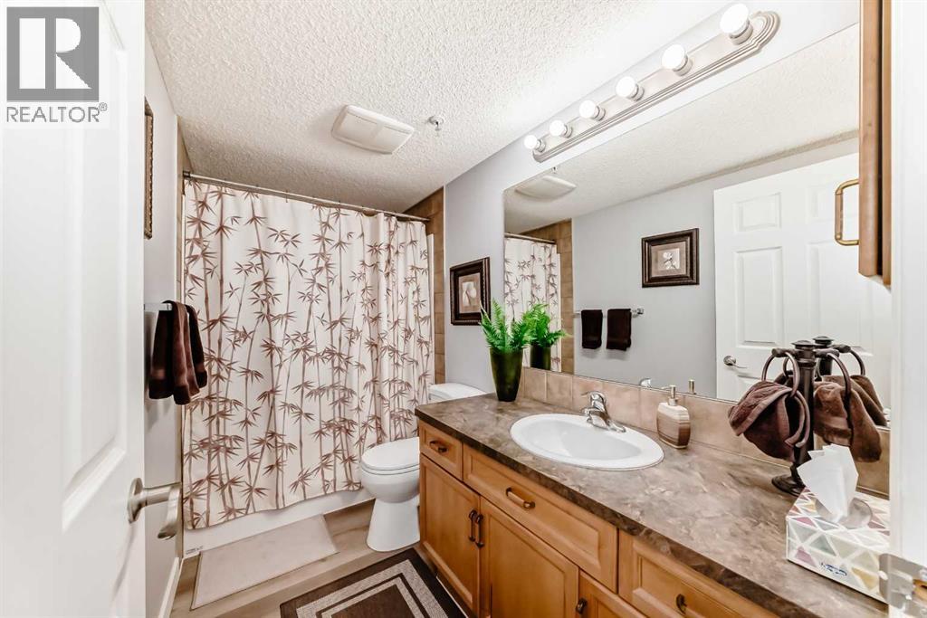 Single Family House for Sale in    Avenue NE Whitehorn Calgary 