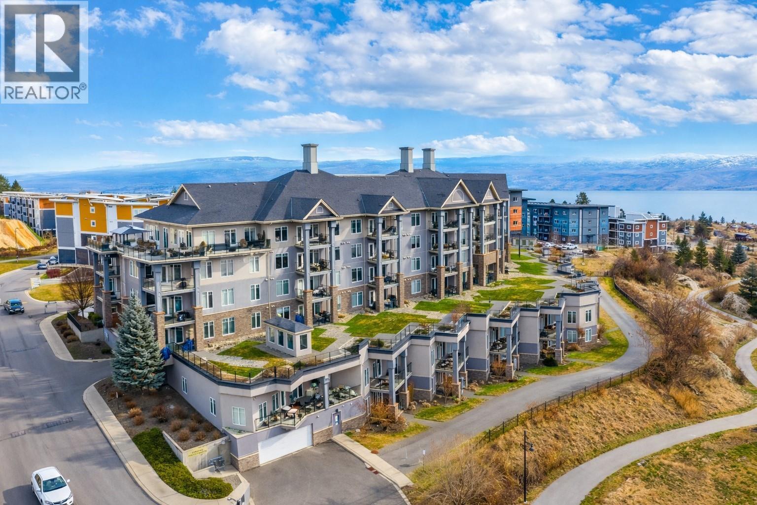 #404-3645 Carrington Road, West Kelowna