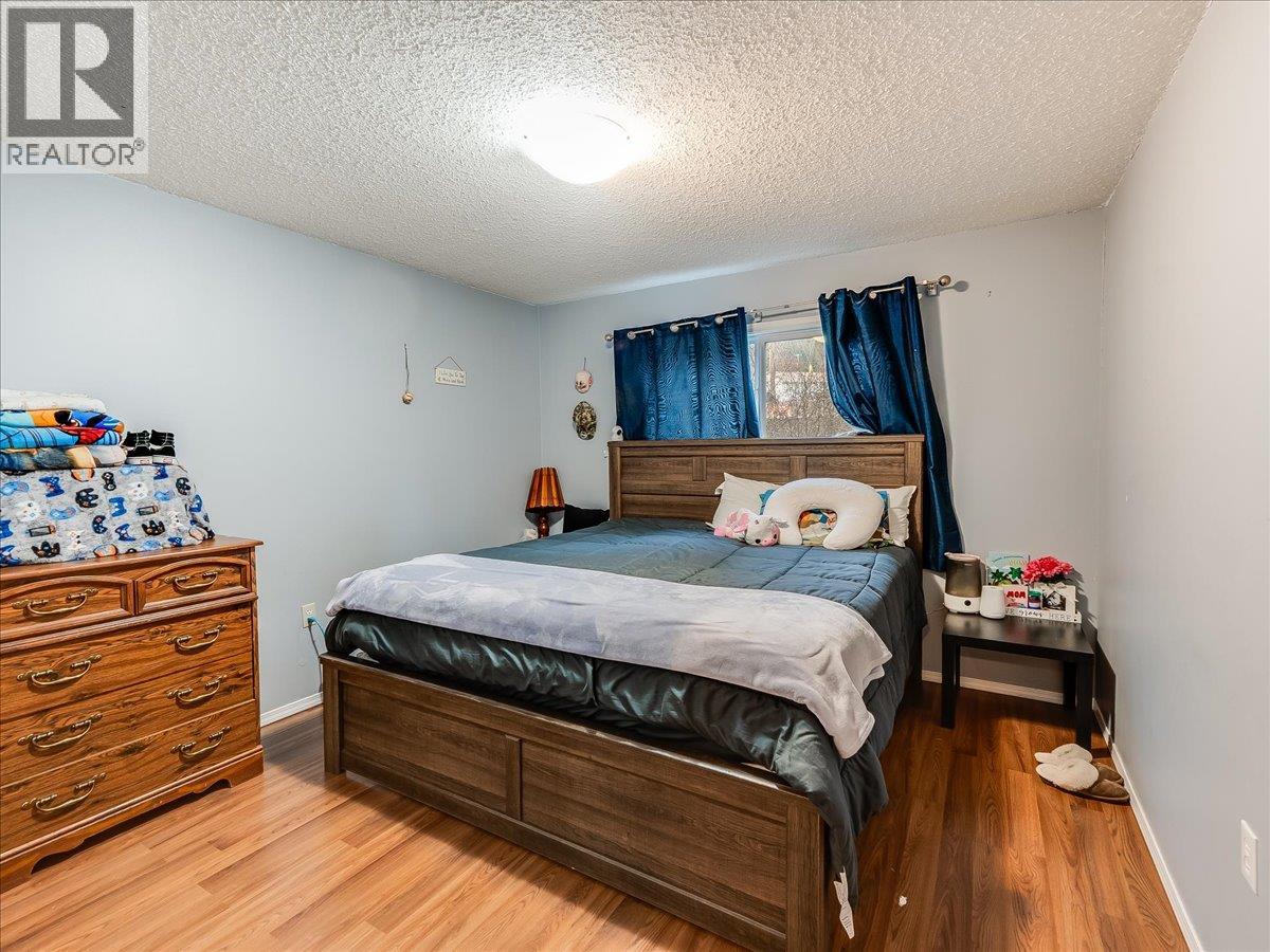 29 Kootenay Avenue N, Fruitvale