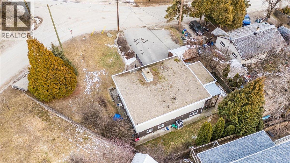 29 Kootenay Avenue N, Fruitvale