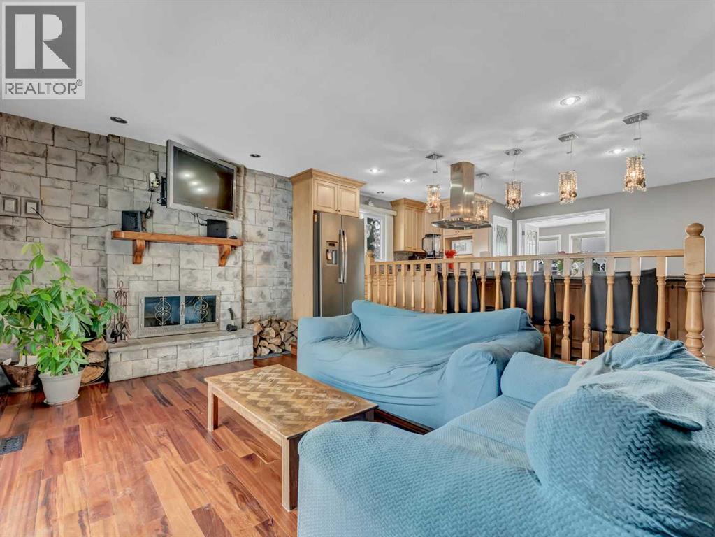 Single Family House Bungalow for Sale in   Avenue SE Connaught Medicine Hat 