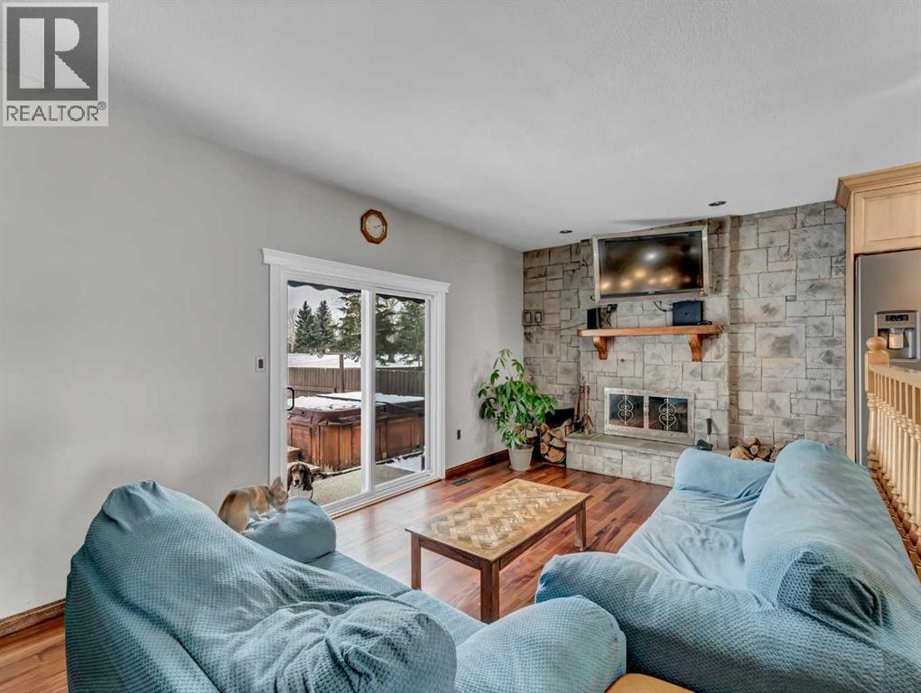 Single Family House Bungalow for Sale in   Avenue SE Connaught Medicine Hat 