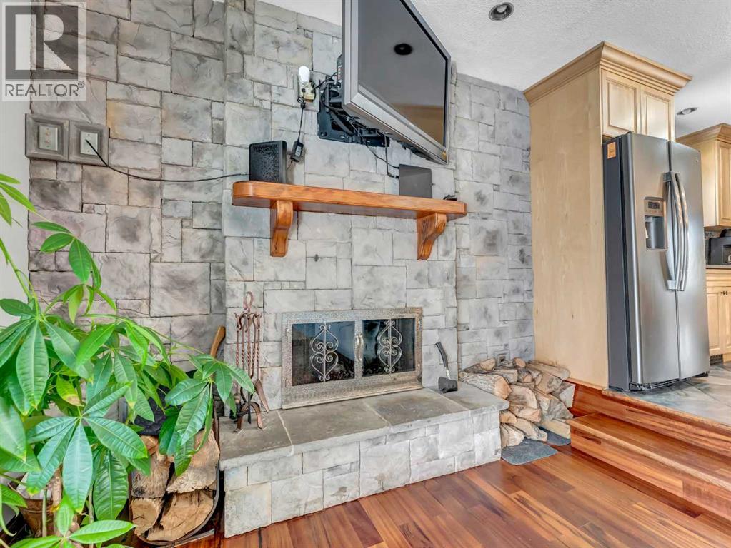 Single Family House Bungalow for Sale in   Avenue SE Connaught Medicine Hat 