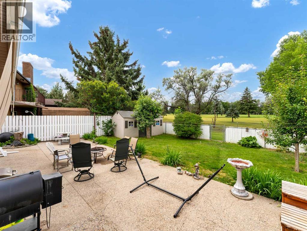 Single Family House Bungalow for Sale in   Avenue SE Connaught Medicine Hat 