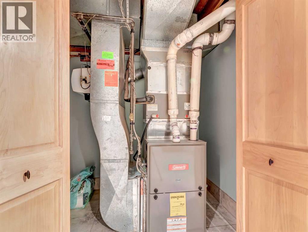 Single Family House Bungalow for Sale in   Avenue SE Connaught Medicine Hat 