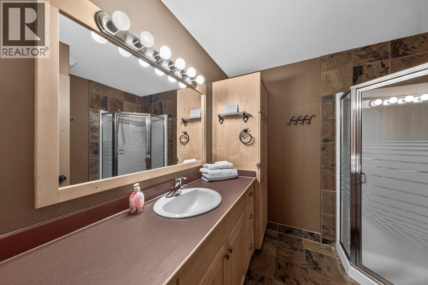 860 Timbermont Road - 35