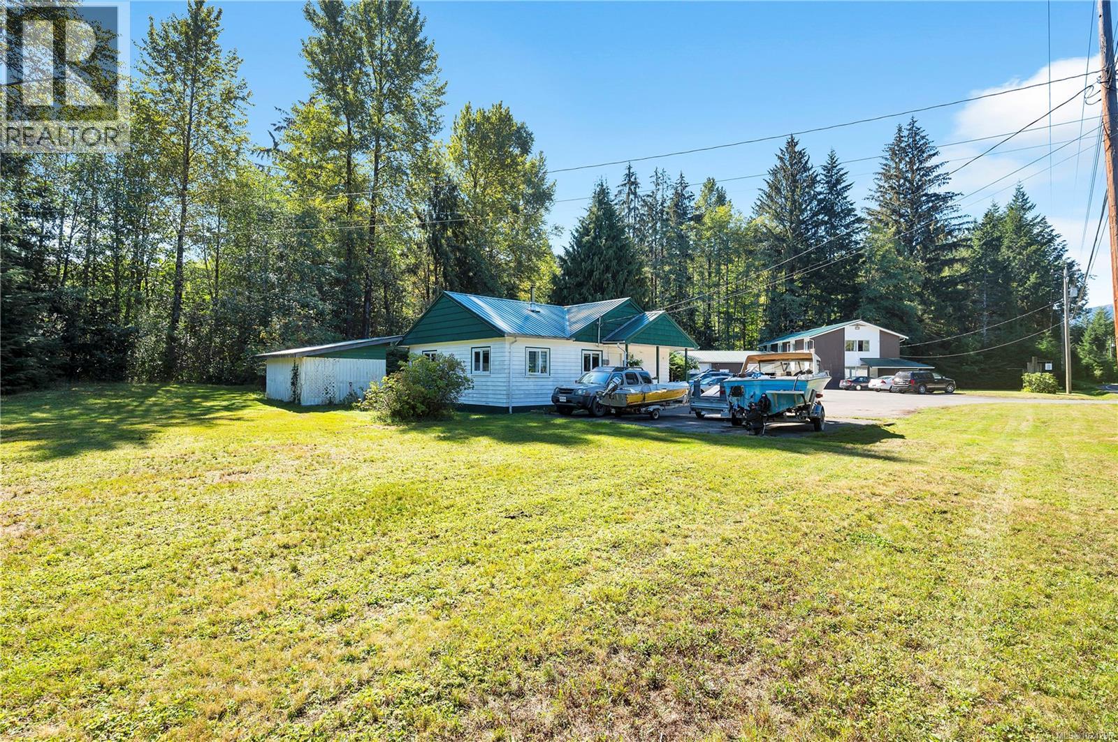 1260 SAYWARD RD - 15