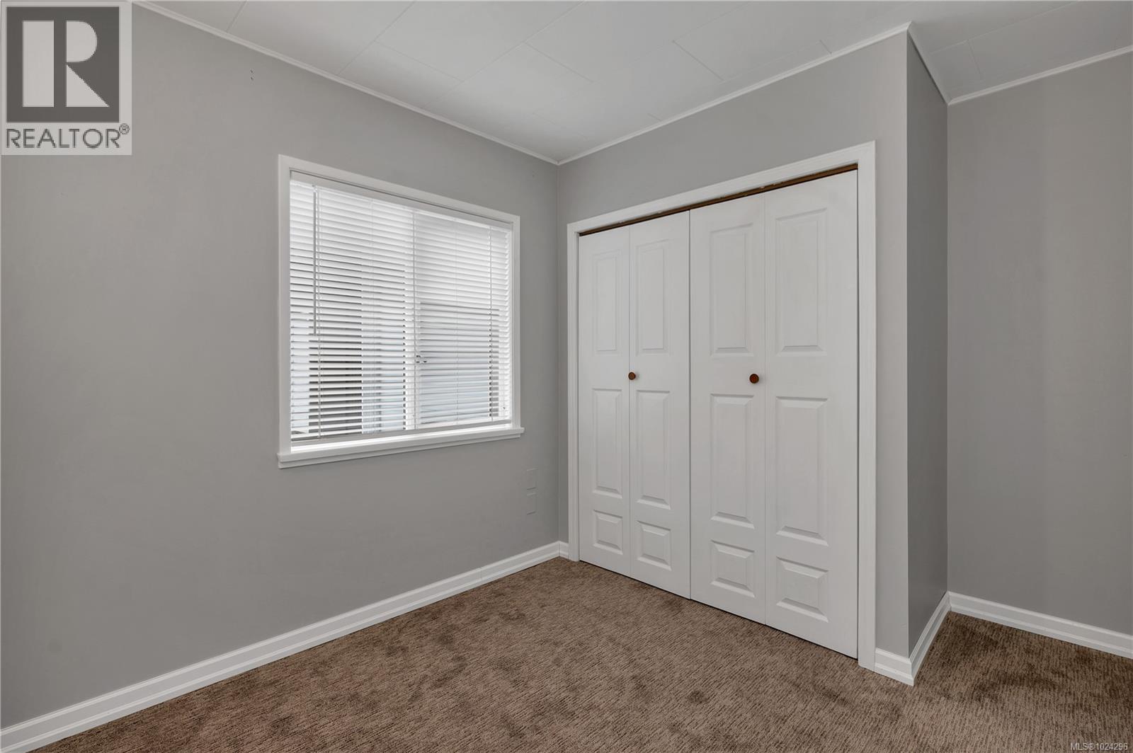 1260 SAYWARD RD - 27