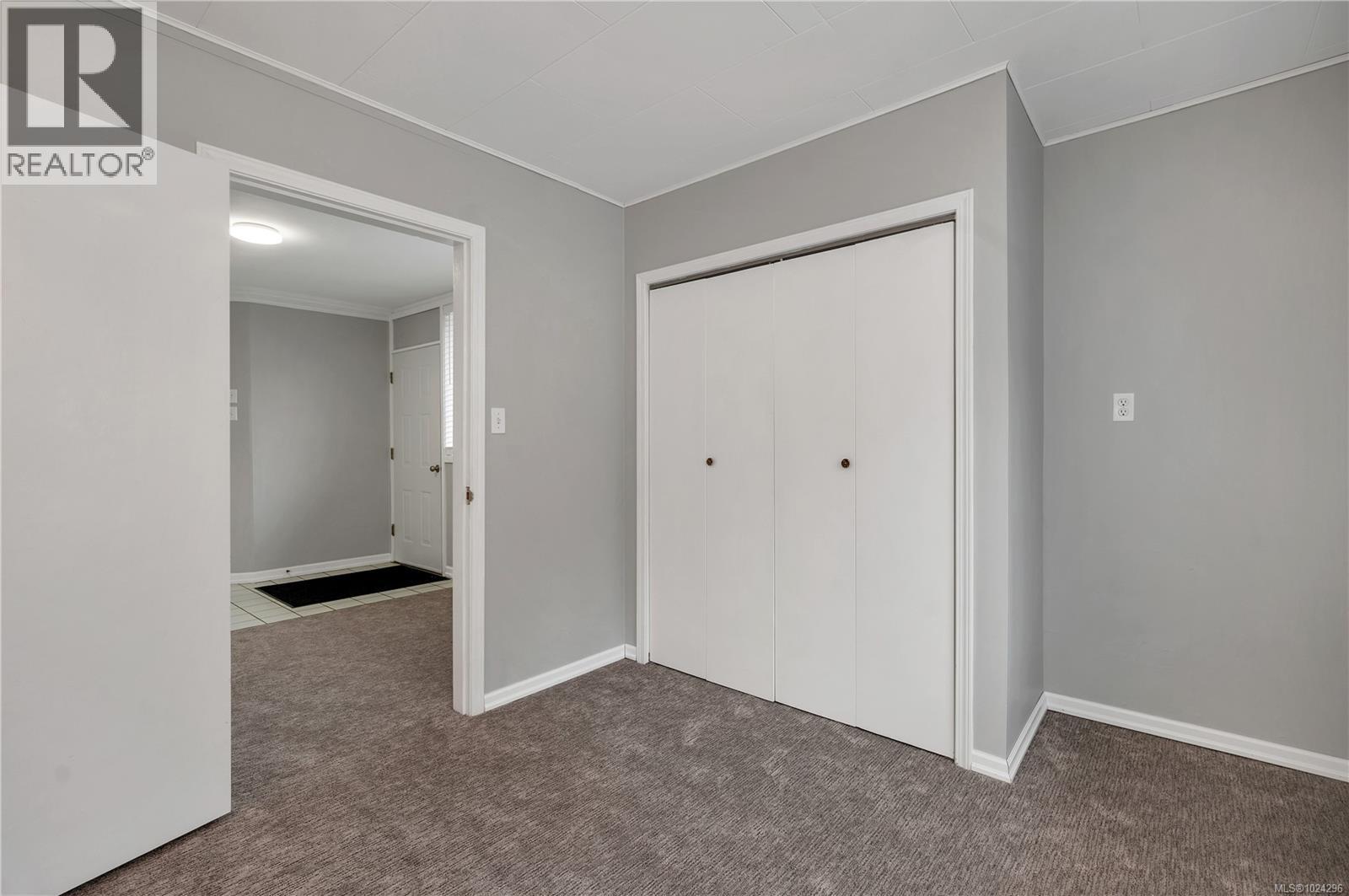 1260 SAYWARD RD - 31