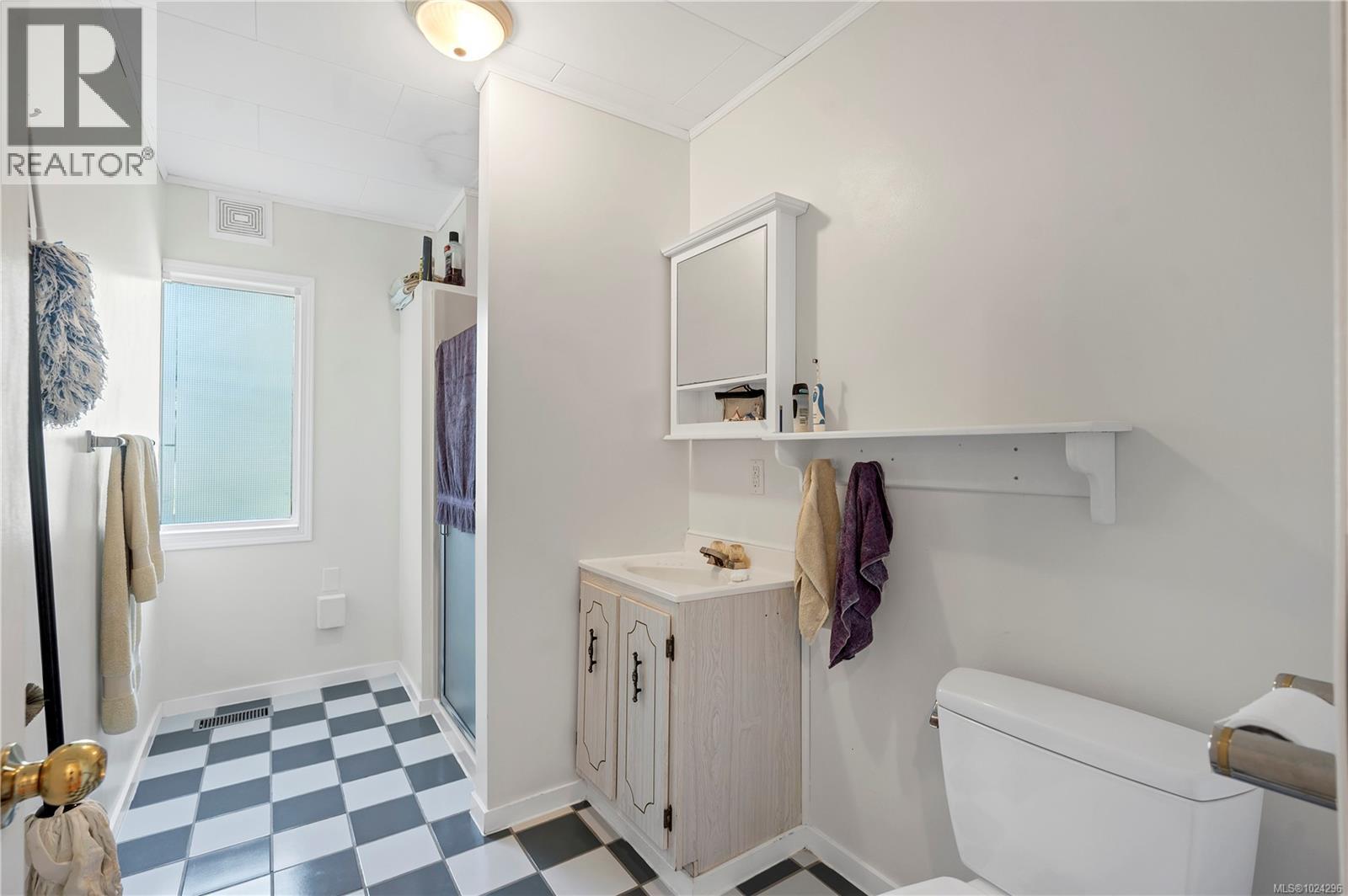 1260 SAYWARD RD - 58