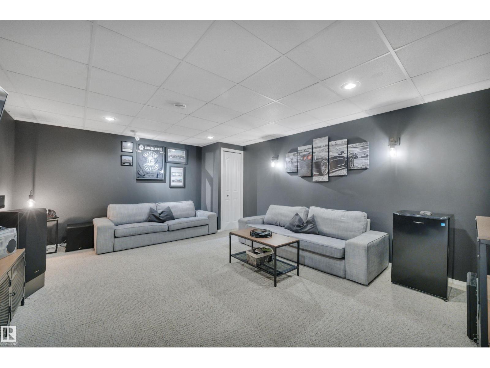 110 TELFORD CO, Leduc