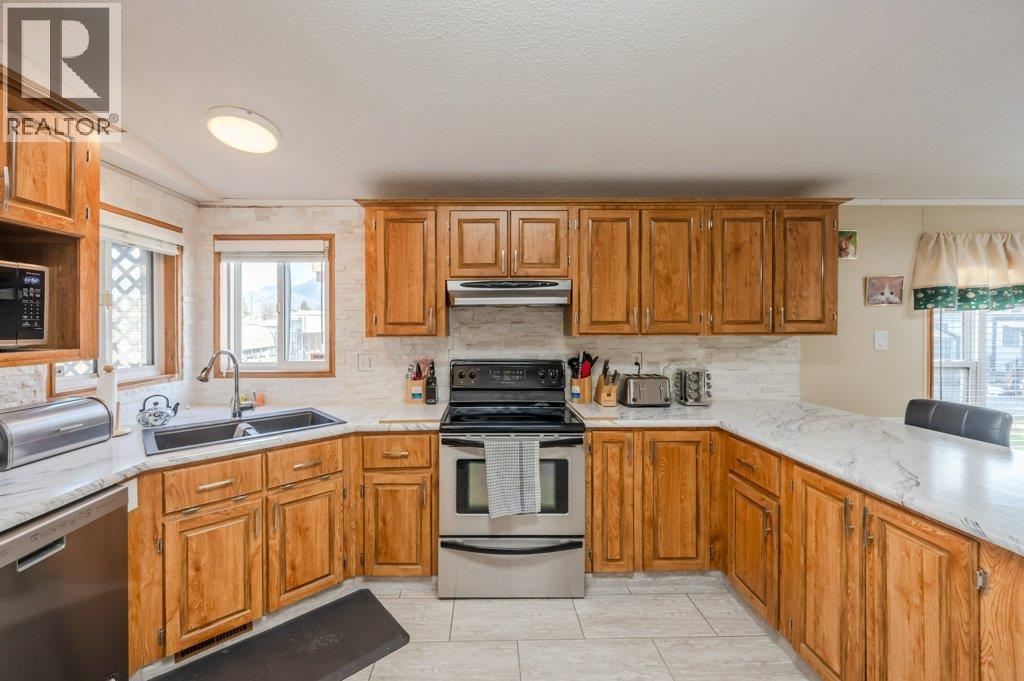 5617 HIGHWAY 97 - 21