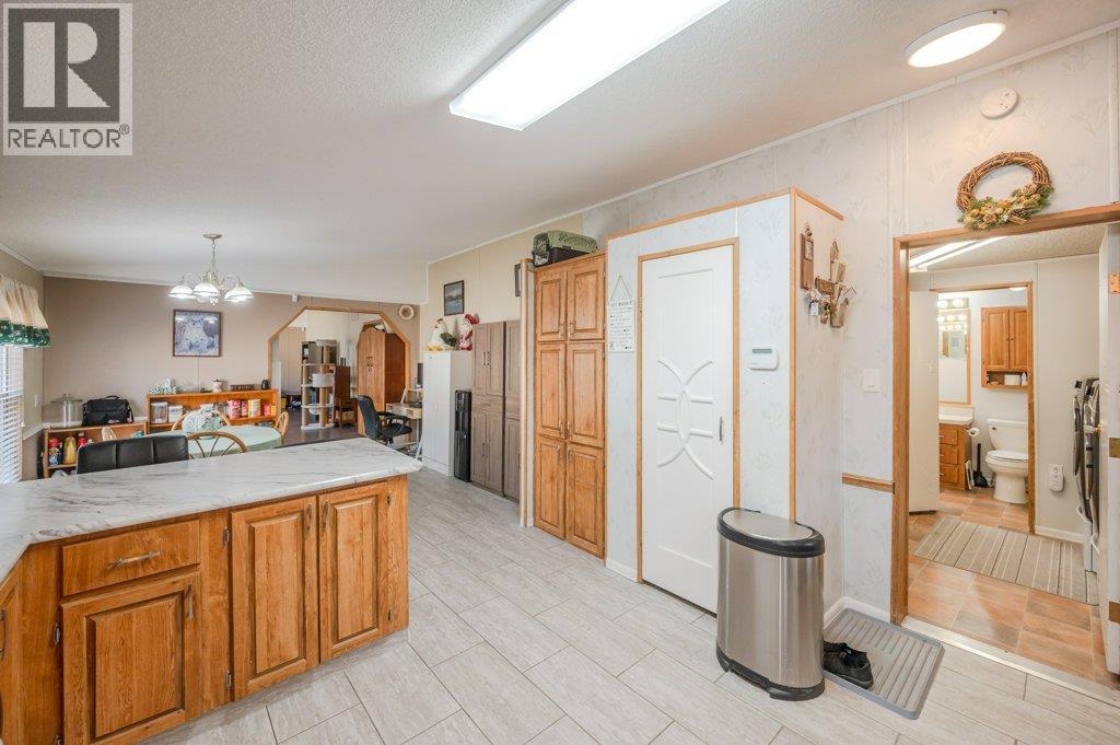 5617 HIGHWAY 97 - 23