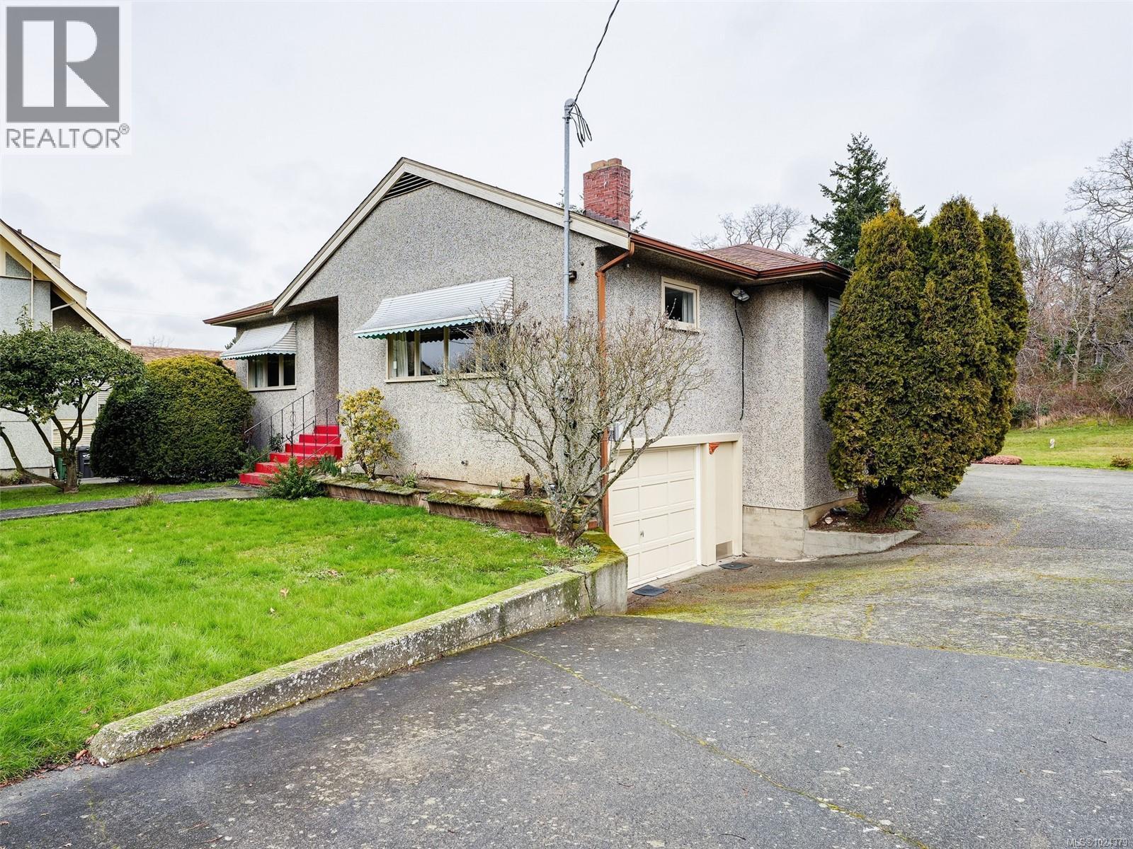  24 Gorge Road East, Victoria