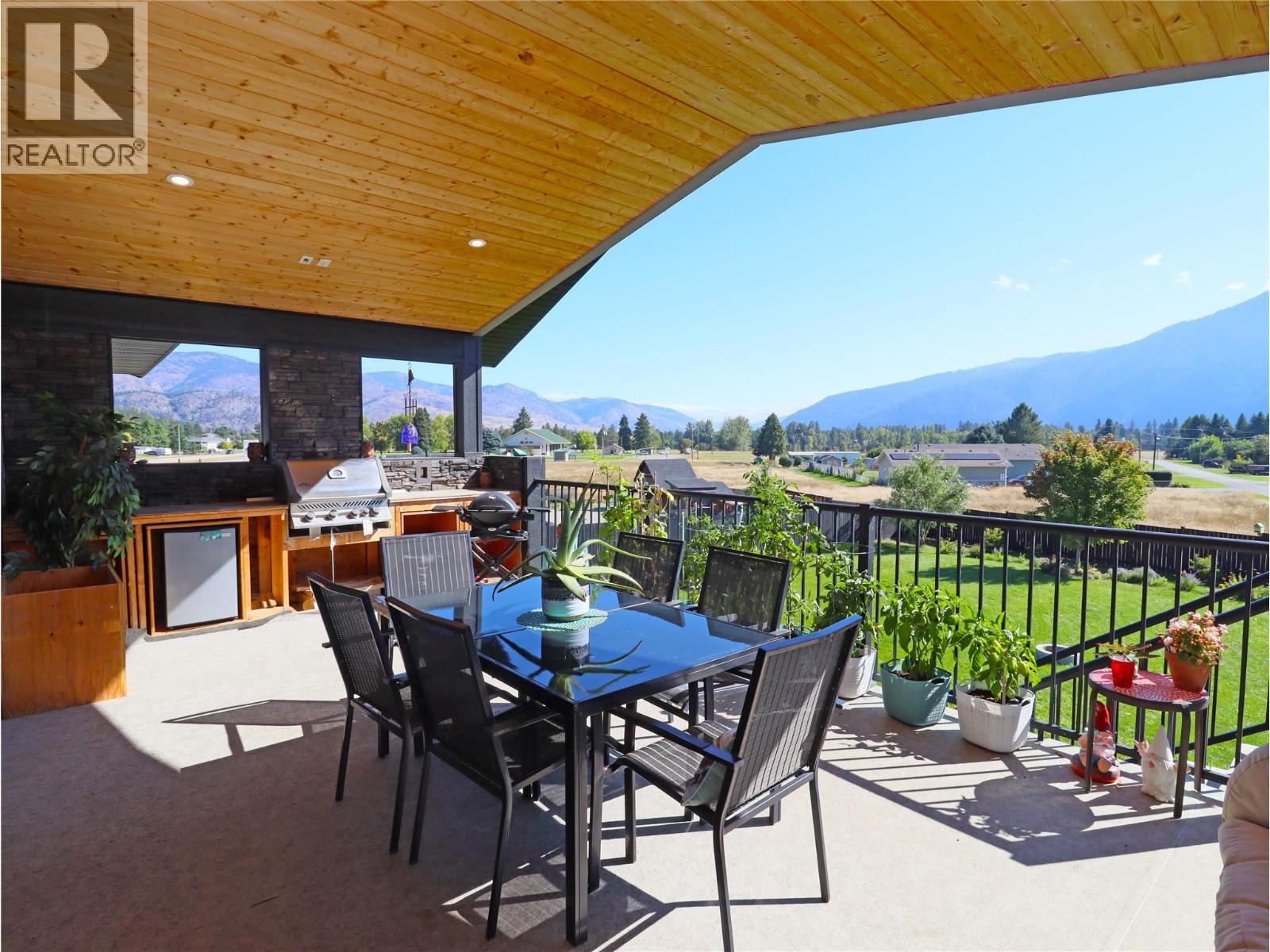 3600 HALL FRONTAGE ROAD - 7