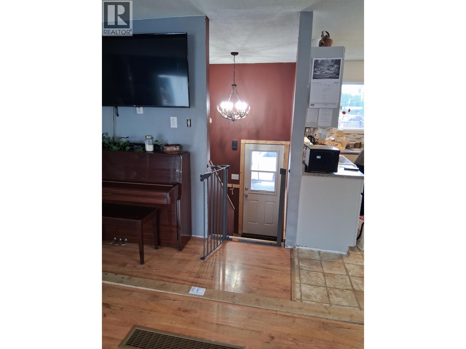 1441 COALMINE Road, Telkwa