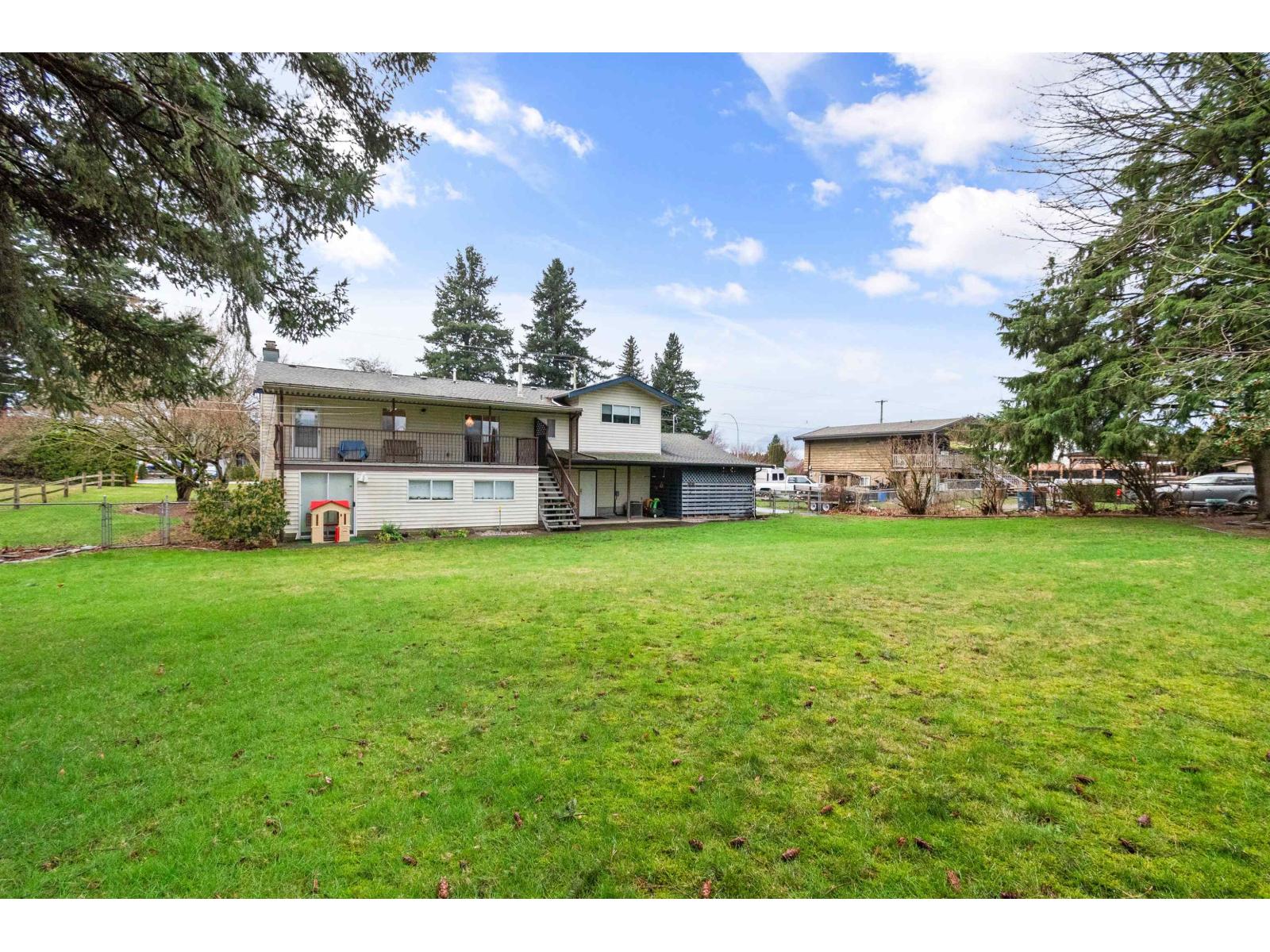 5896 CARTER ROAD, Sardis South, Chilliwack