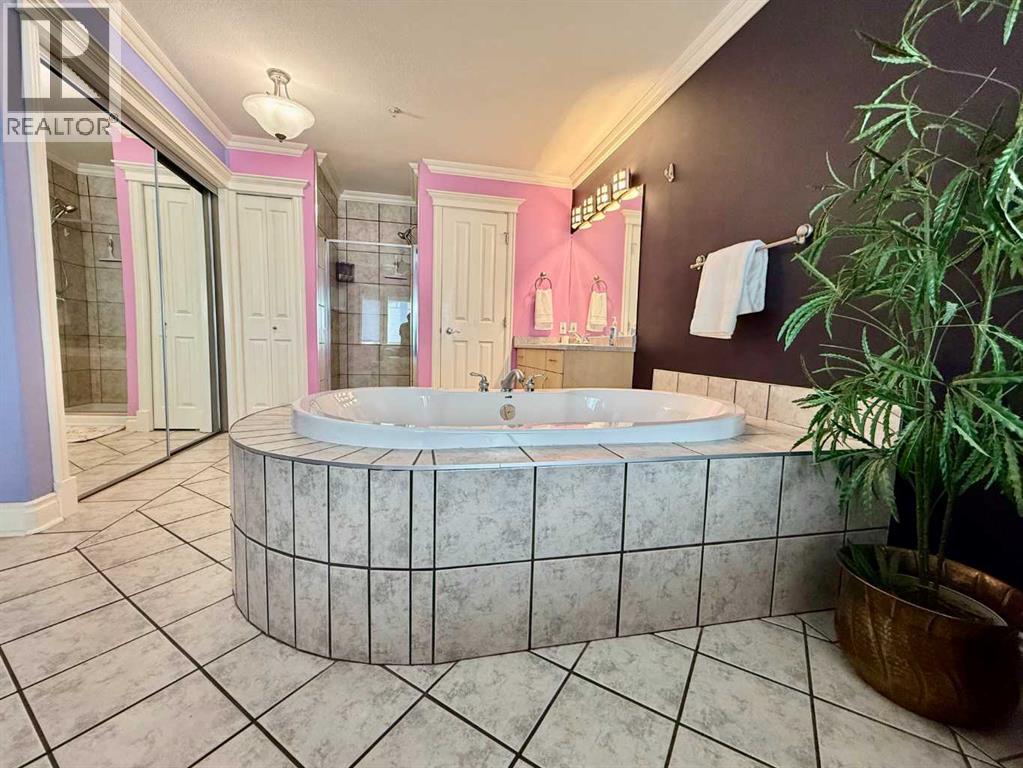 9918 Gordon Avenue, Fort McMurray