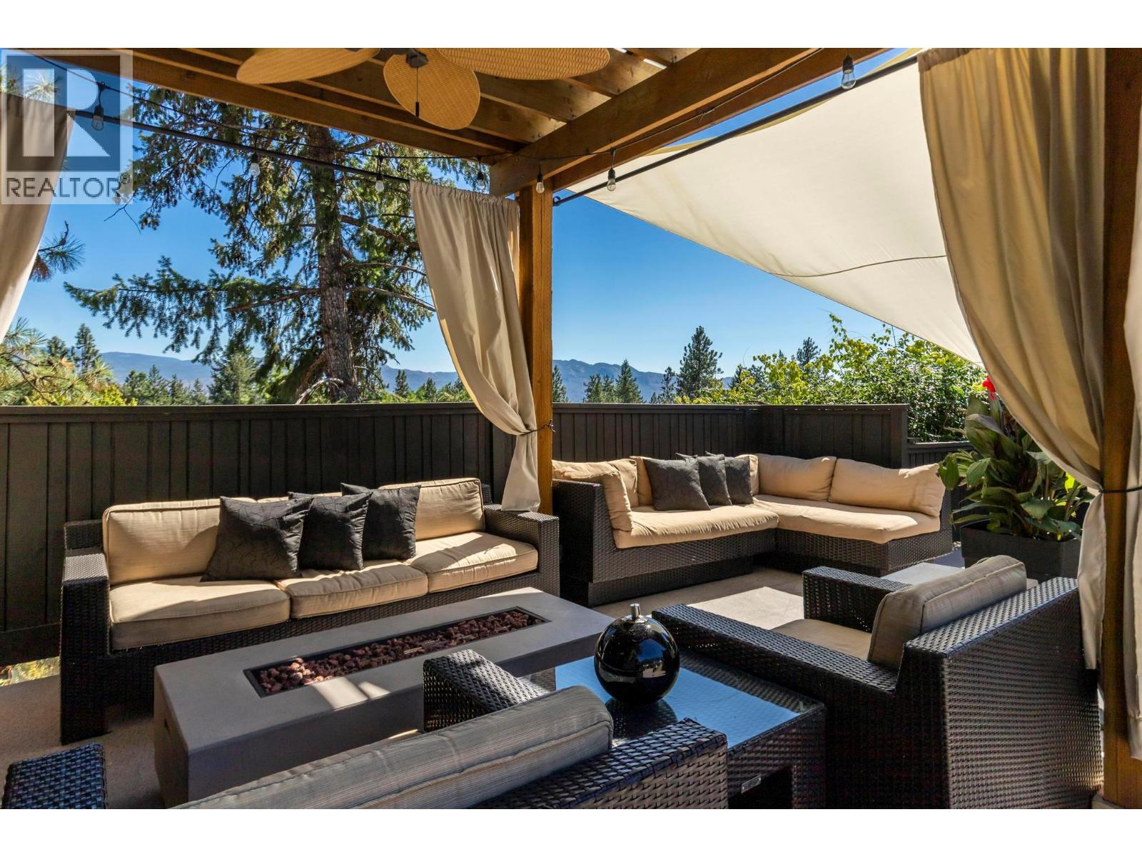  2415 Tallus Ridge Drive, West Kelowna
