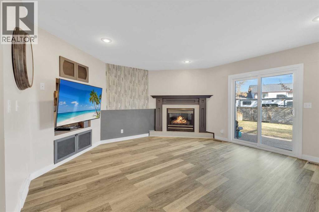 16 Parson Drive, Sylvan Lake