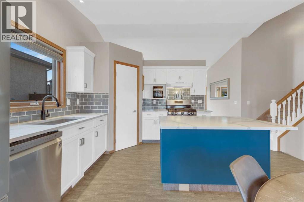 16 Parson Drive, Sylvan Lake