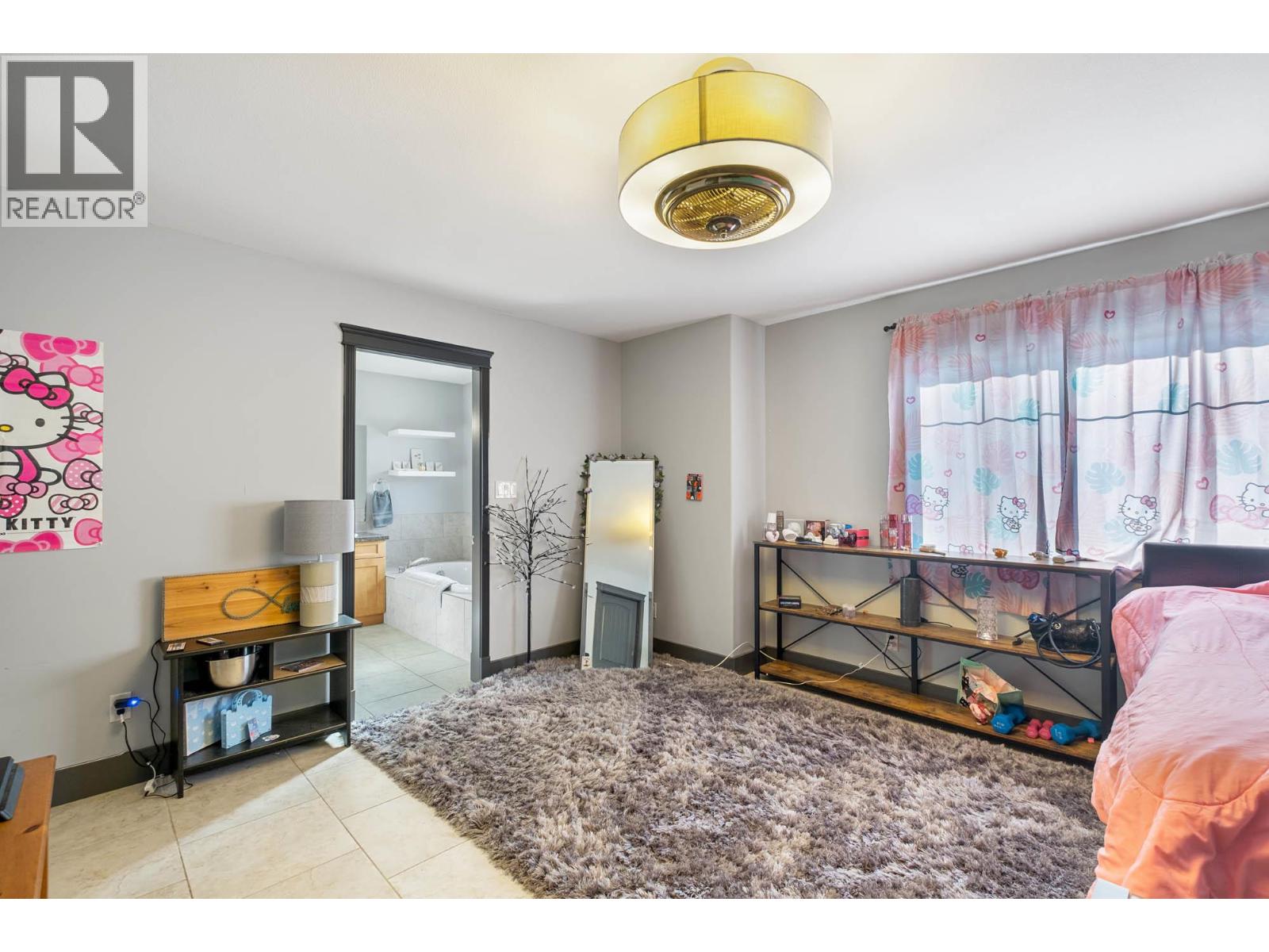  3284 Redecopp Court, Lake Country