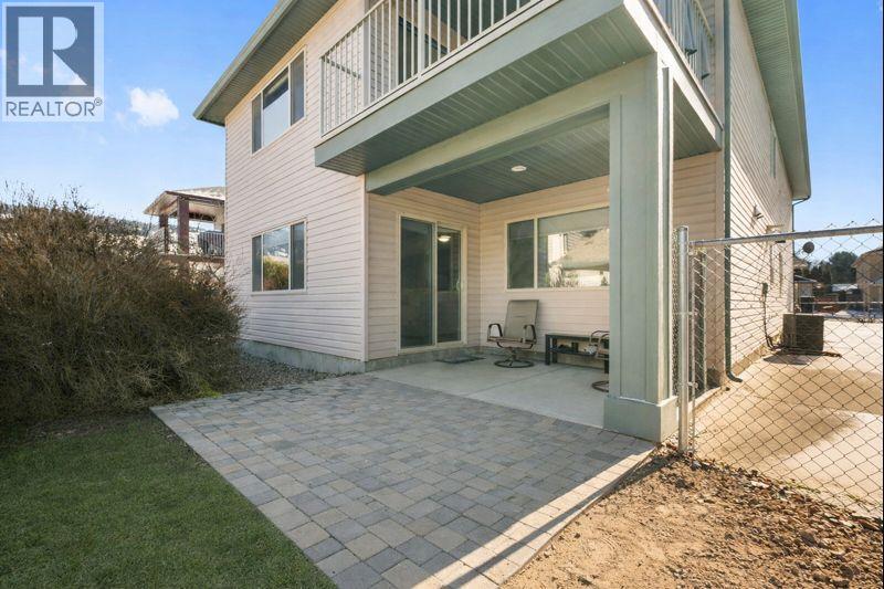  3284 Redecopp Court, Lake Country