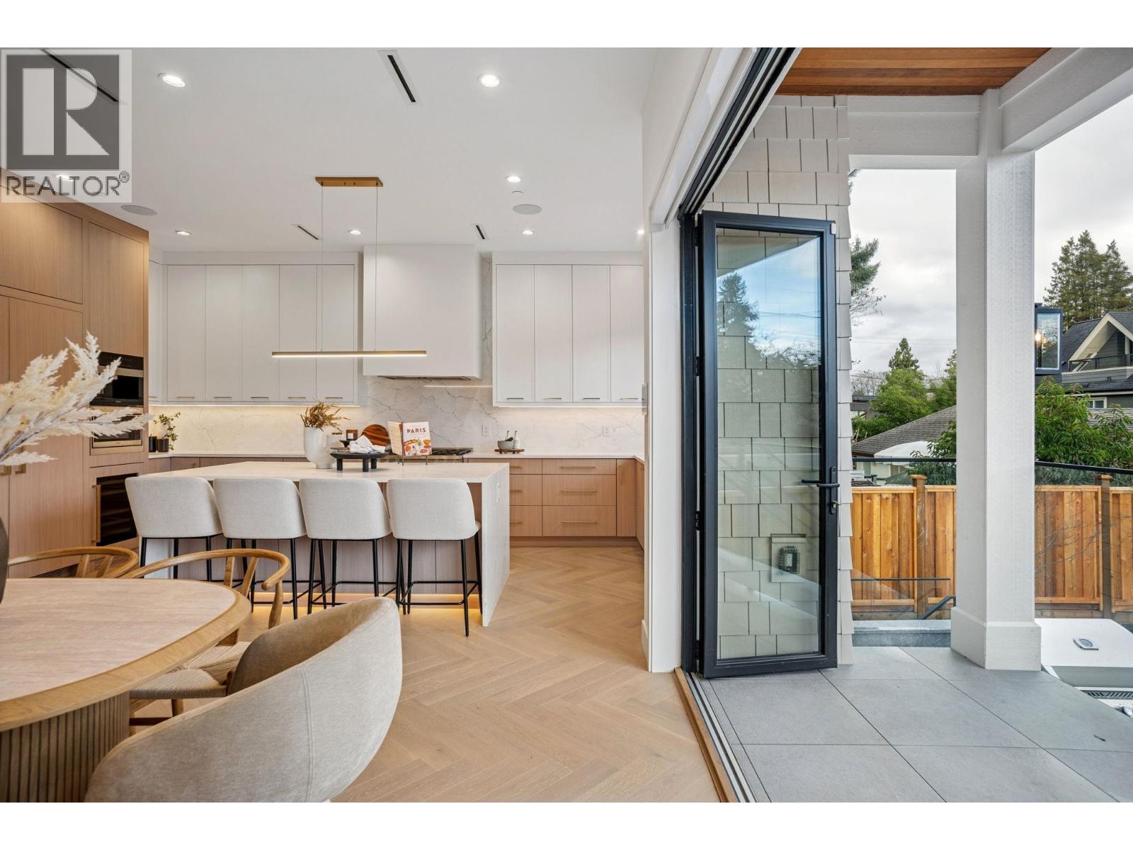 3970 LAUREL STREET, Vancouver