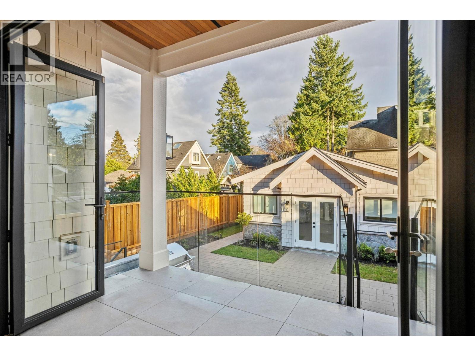 3970 LAUREL STREET, Vancouver