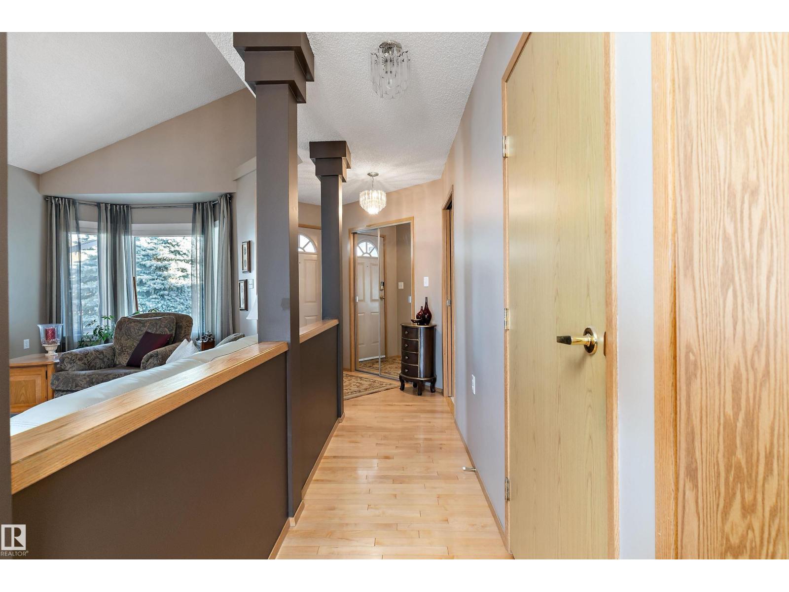 
          6562 158 AV NW
            <br/>
            <span>Edmonton</span>
            , 
            <span>AB</span>
             <span>T5Y2S7</span>
         - Photo 6