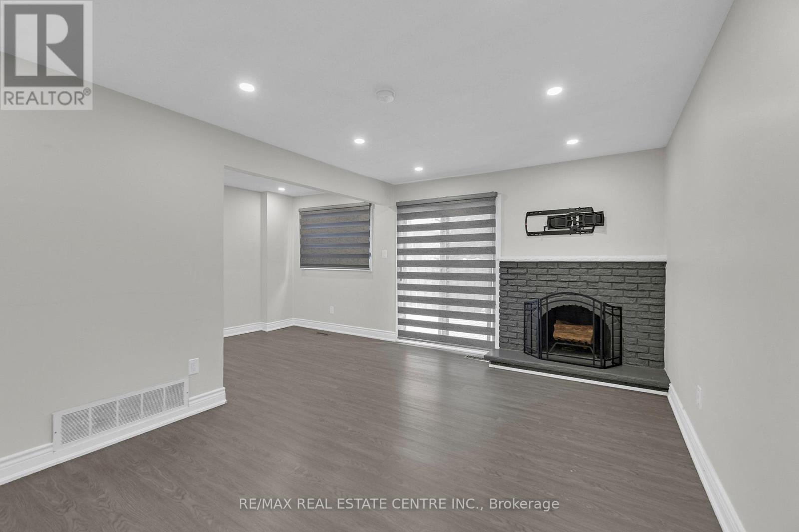 29 GATWICK LANE - Photo 5 of 32, Brampton (Northgate), Ontario