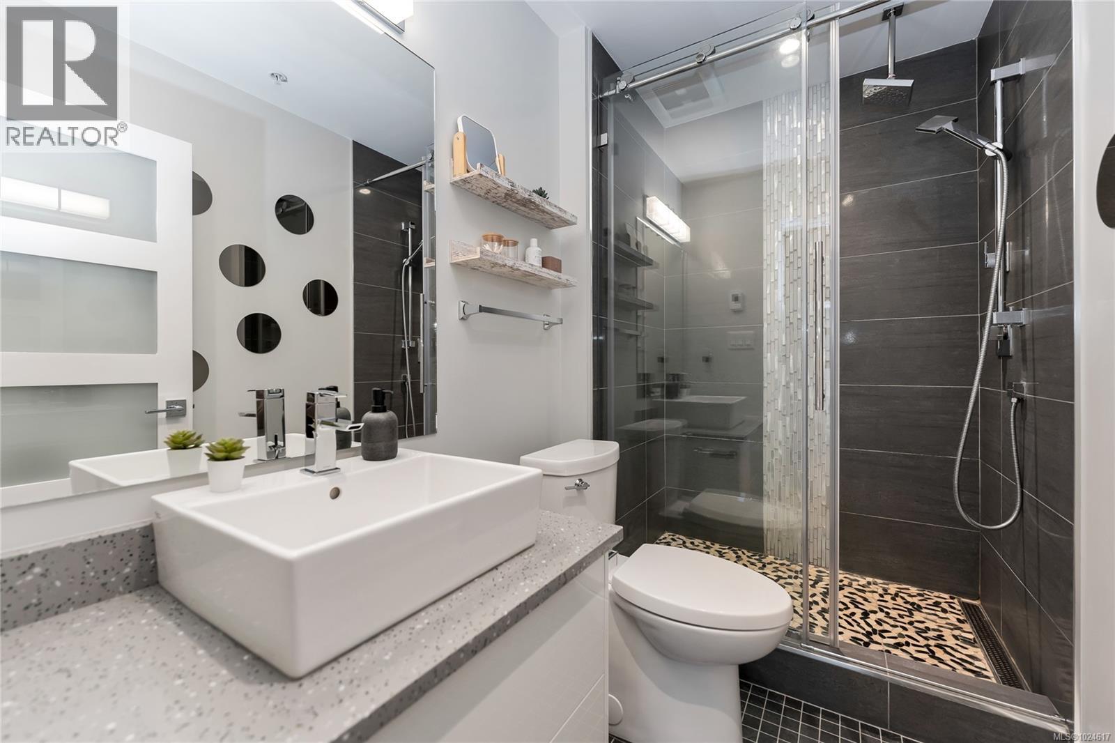 N312 1105 Pandora Avenue, Victoria