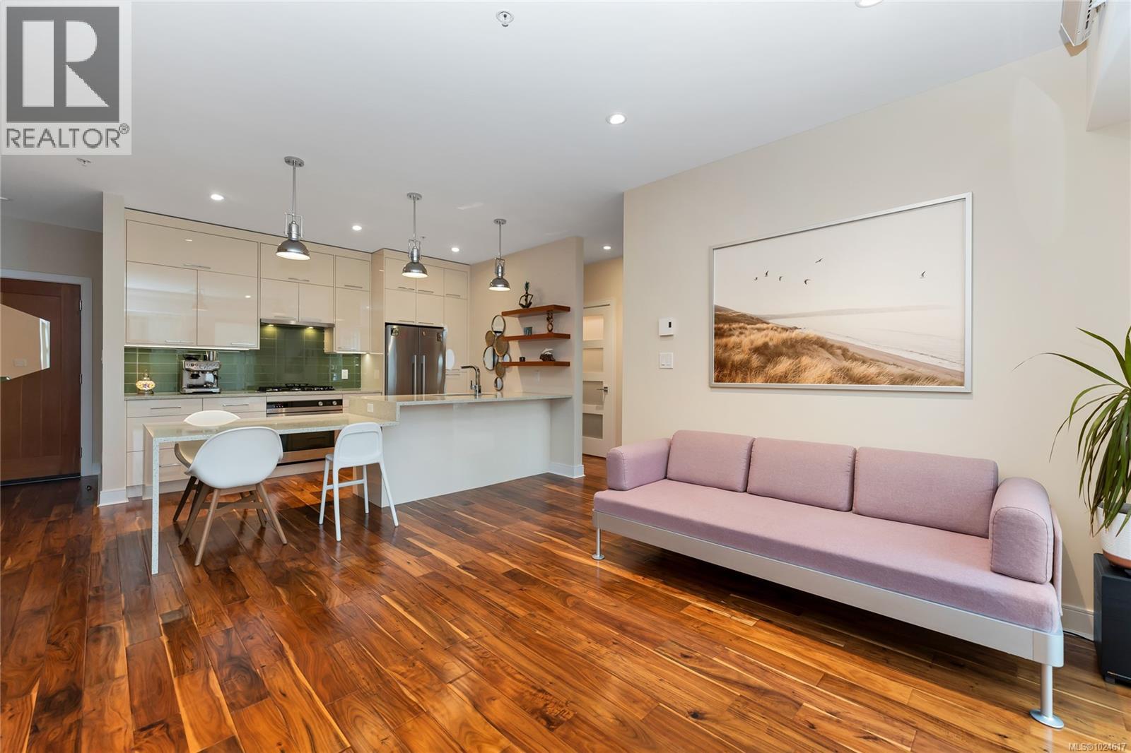 N312 1105 Pandora Avenue, Victoria