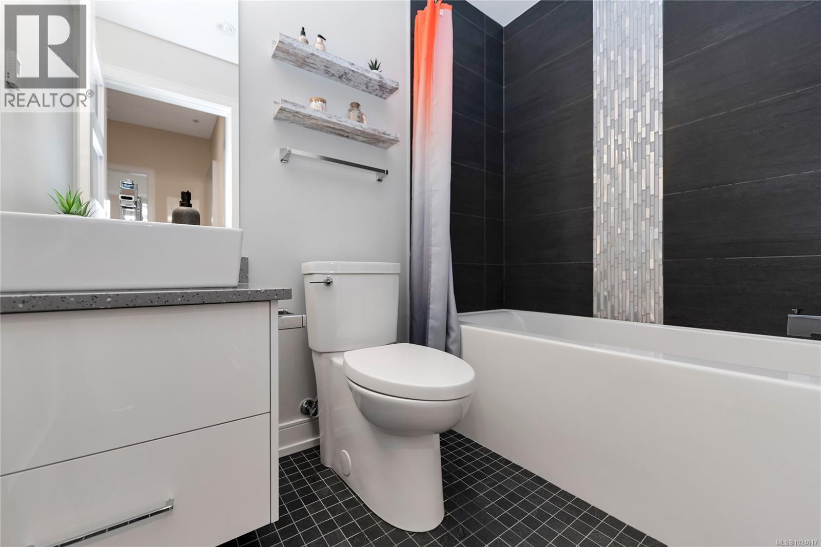 N312 1105 Pandora Avenue, Victoria