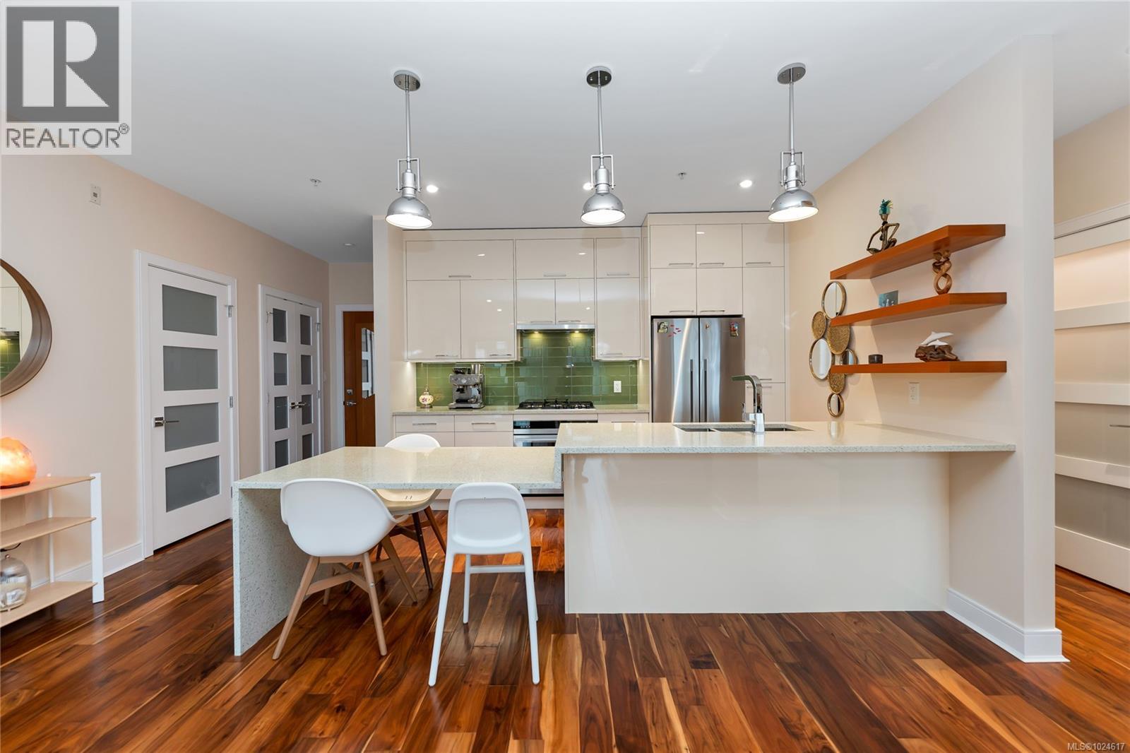 N312 1105 Pandora Avenue, Victoria