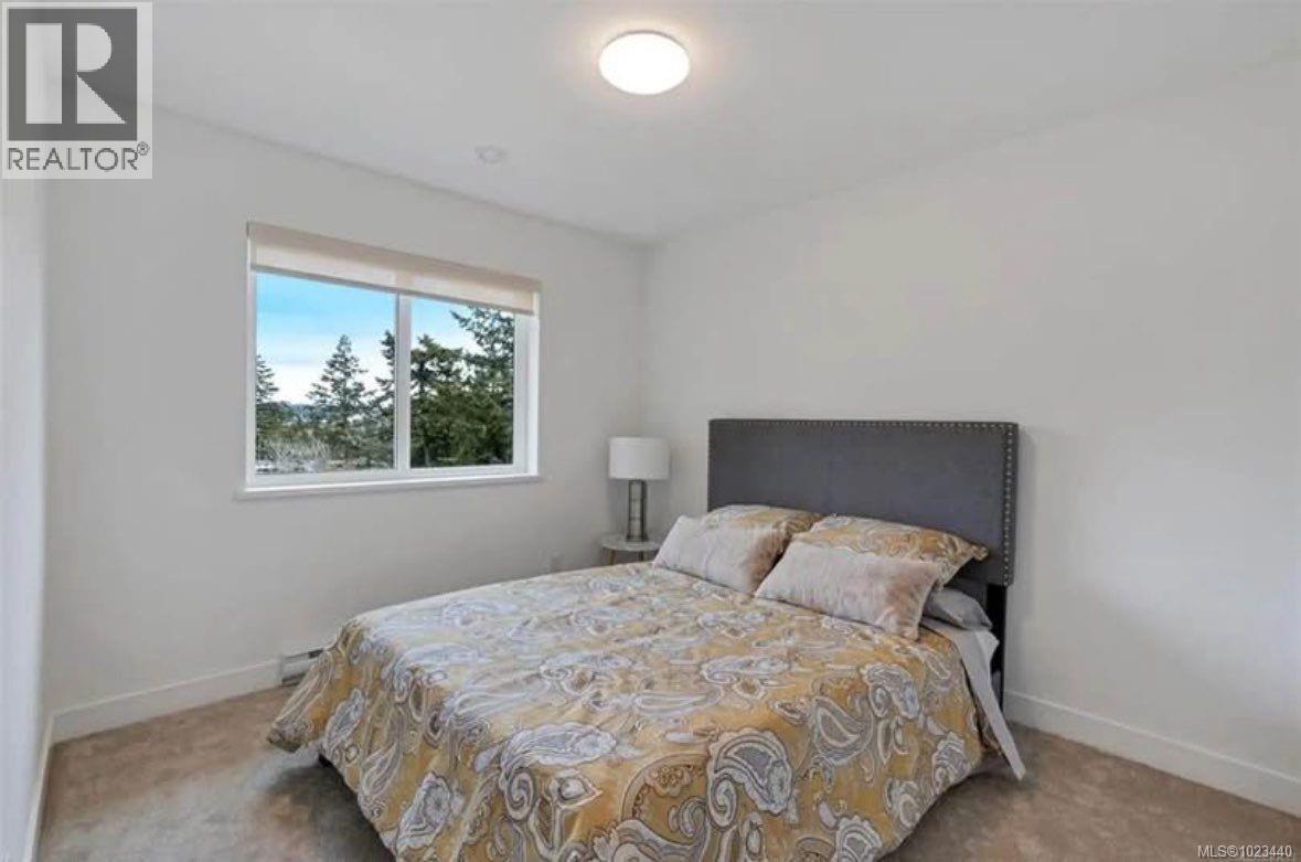 227 Heddle Ave, View Royal