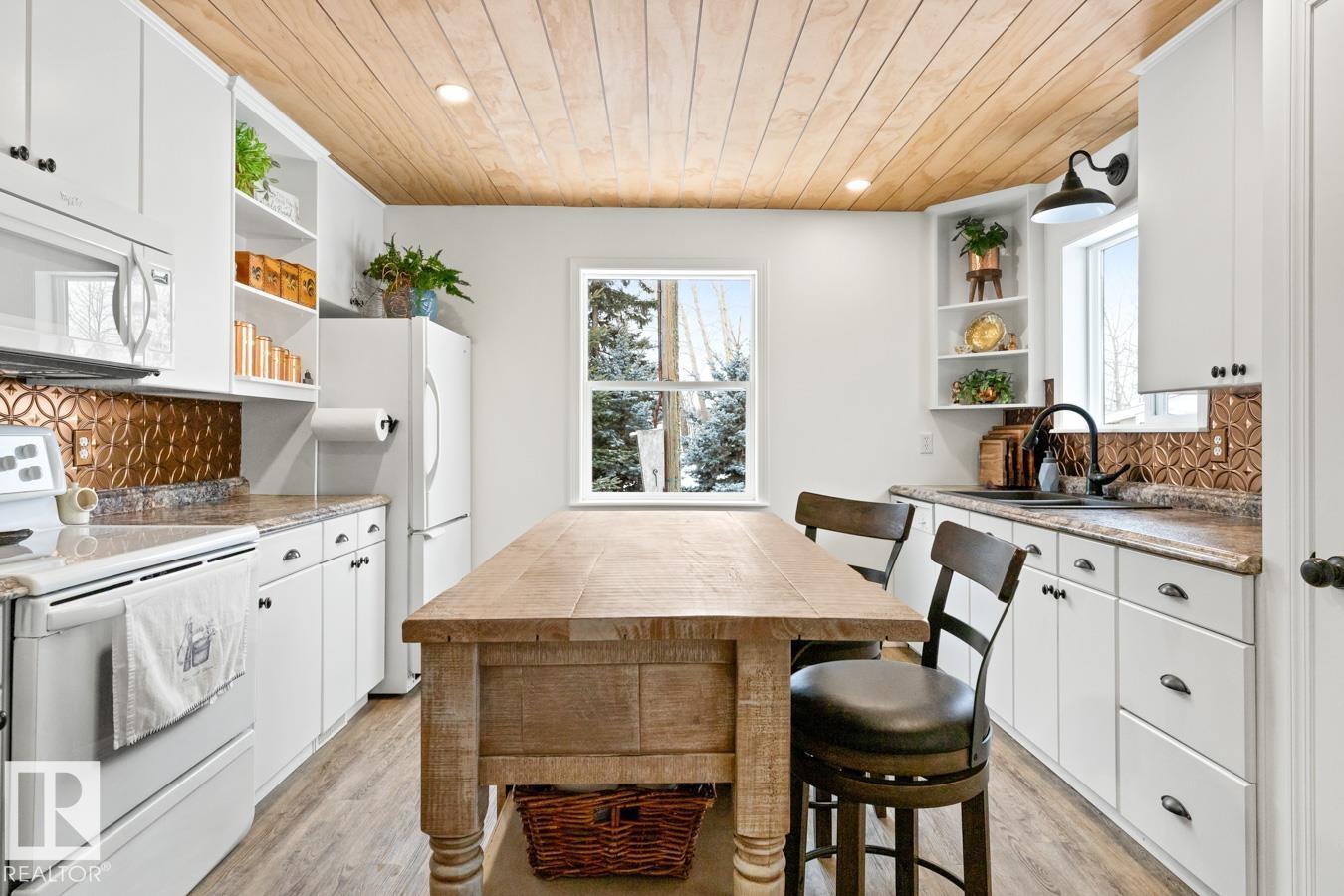 57332 RGE ROAD 213A, Rural Sturgeon County