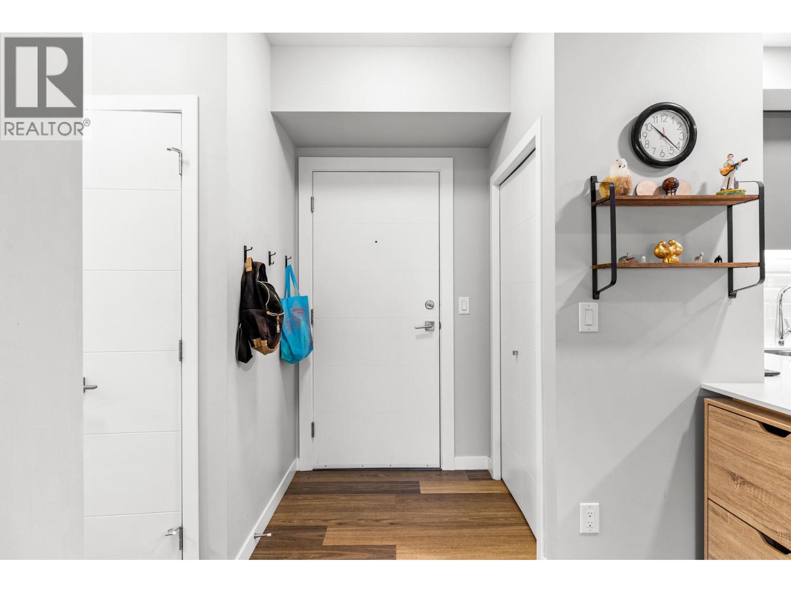 409 722 Valley Road, Kelowna