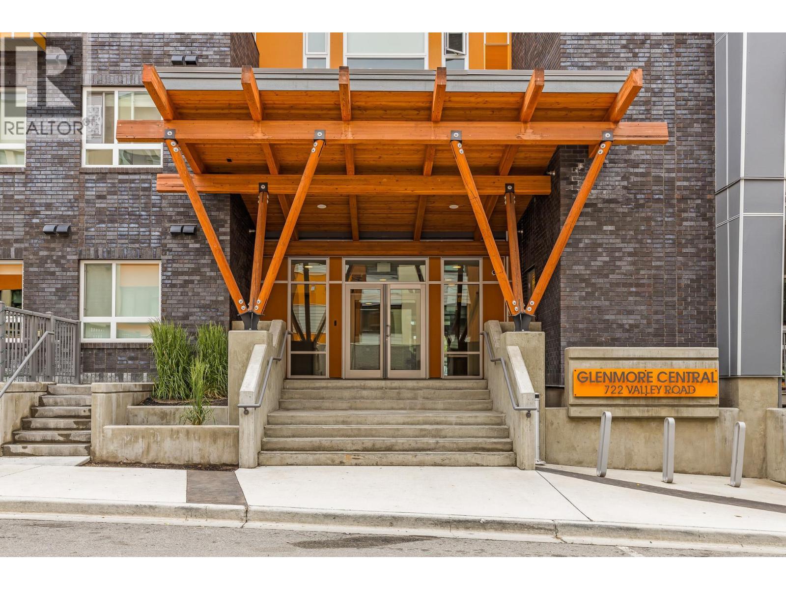 409 722 Valley Road, Kelowna