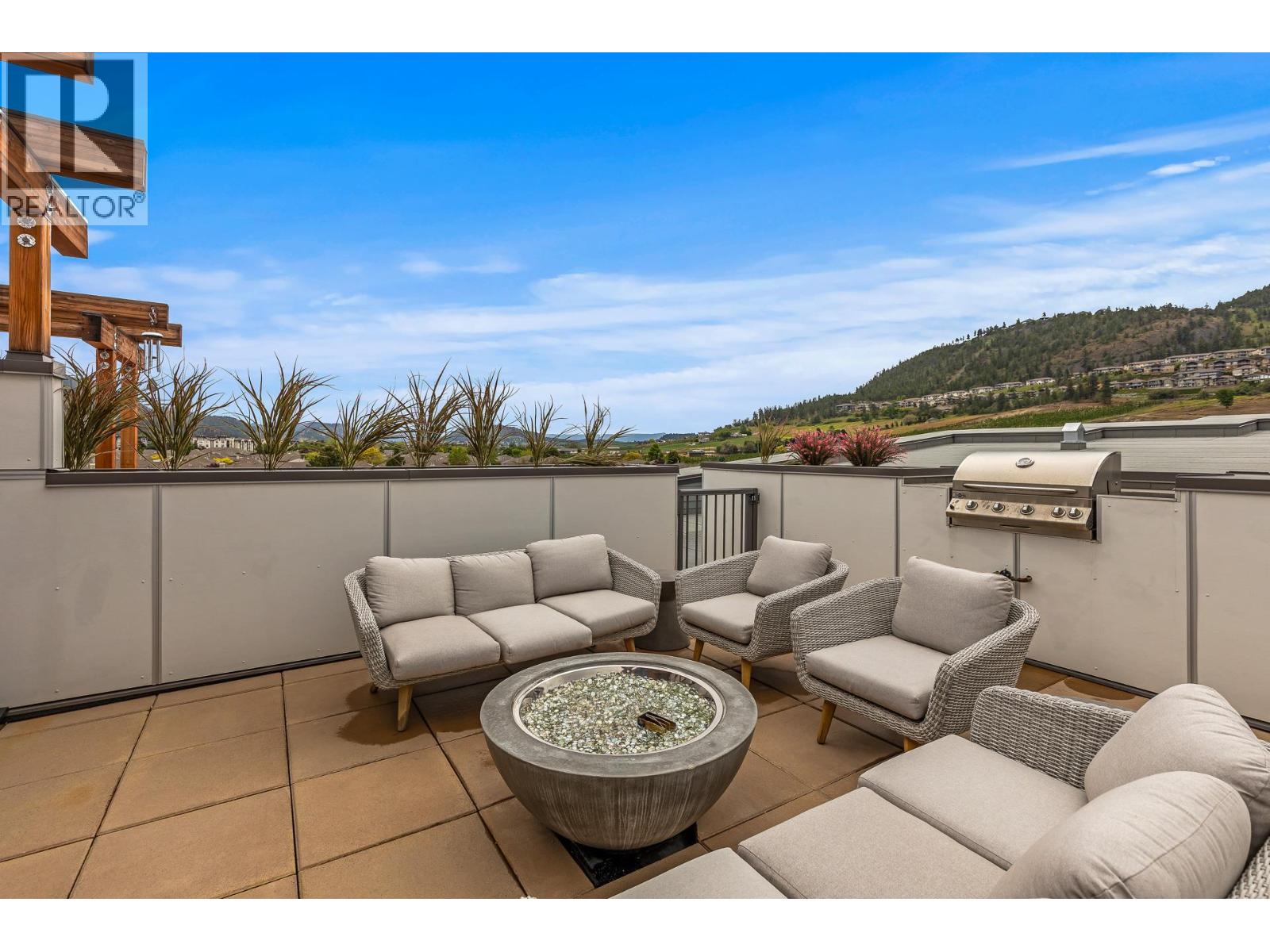 409 722 Valley Road, Kelowna