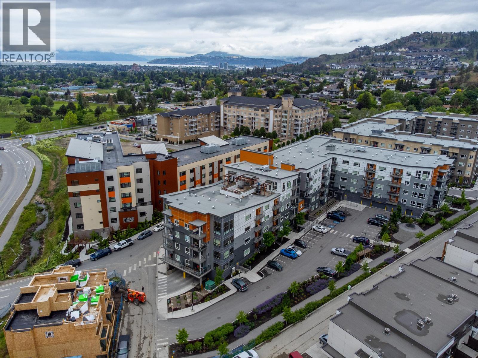 409 722 Valley Road, Kelowna