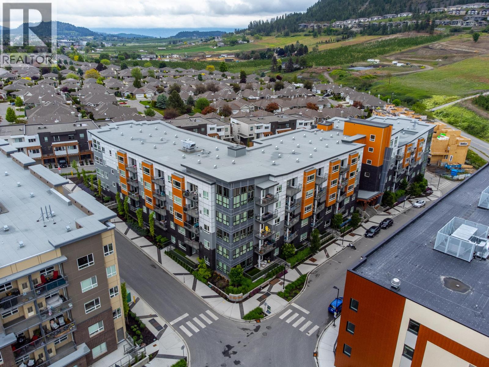 409 722 Valley Road, Kelowna