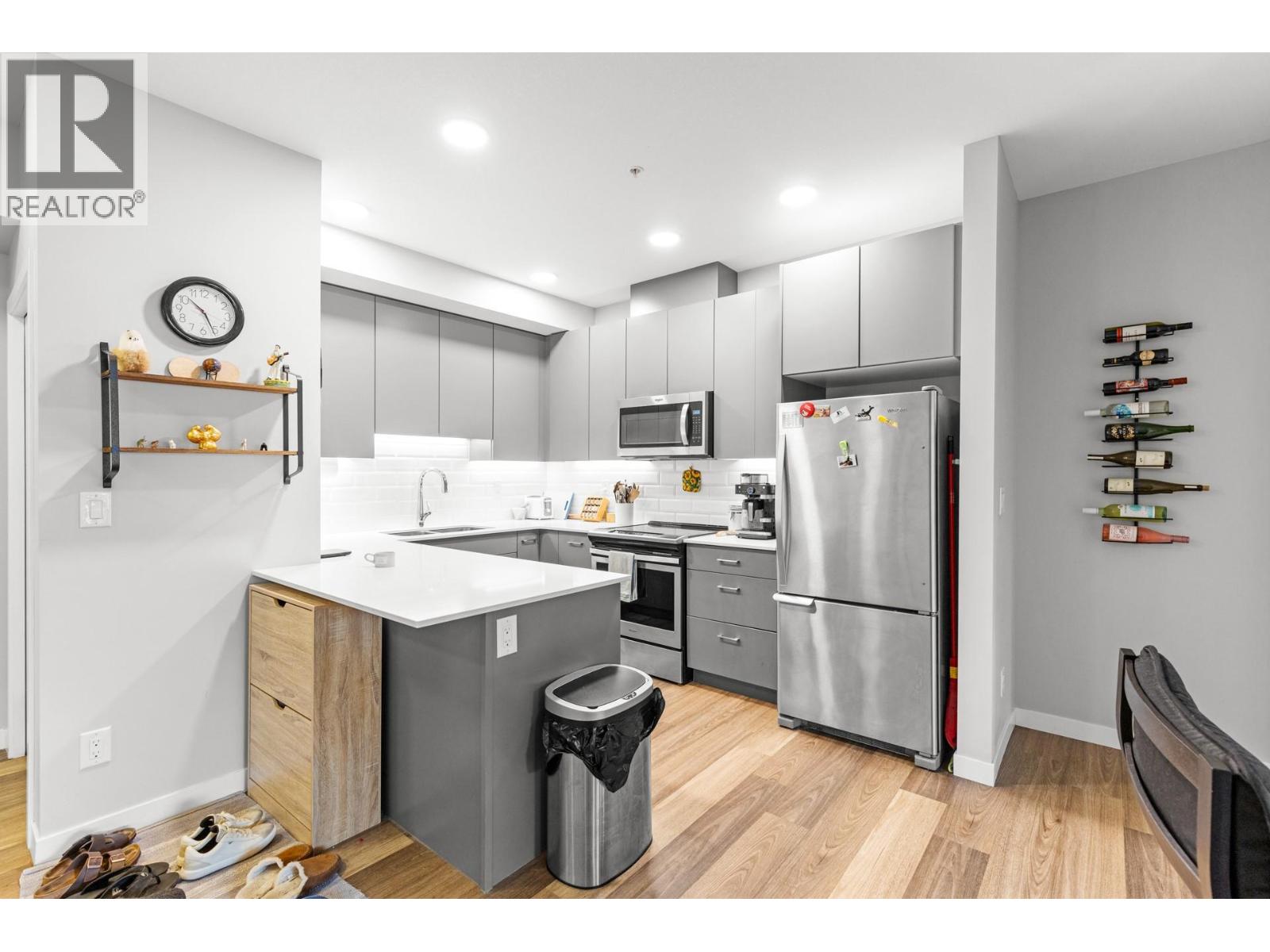 #409 722 Valley Road Lot# 73 - 7