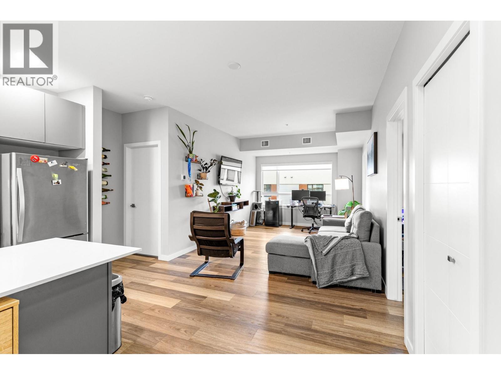 409 722 Valley Road, Kelowna