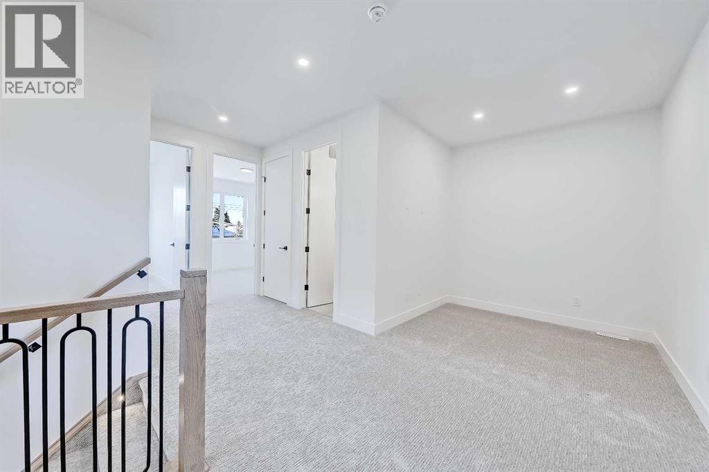 Single Family House for Sale in   Street NW Bowness Calgary 