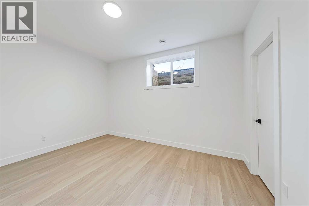 Single Family House for Sale in   Street NW Bowness Calgary 